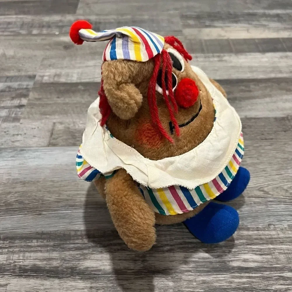 Vintage 1984 The Morsel Family Nestle P Nutty the Clown Plush Toy